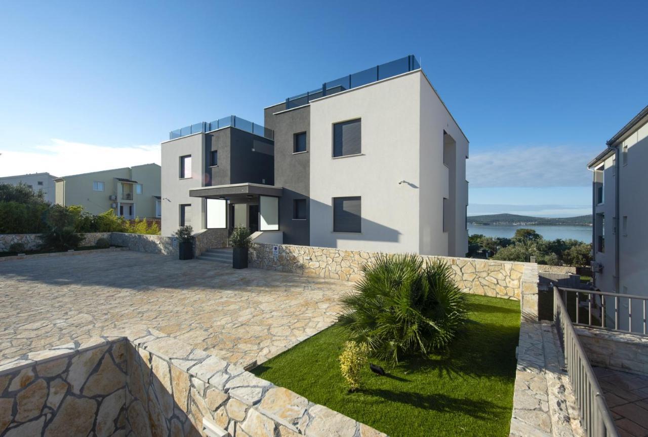 Family Friendly Apartments With A Swimming Pool Sveti Filip I Jakov, Biograd - 19325 Εξωτερικό φωτογραφία